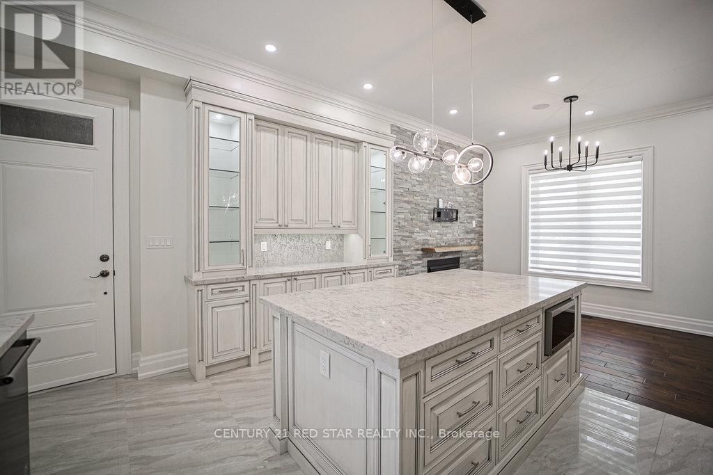 164 ELMHURST DRIVE Image 19