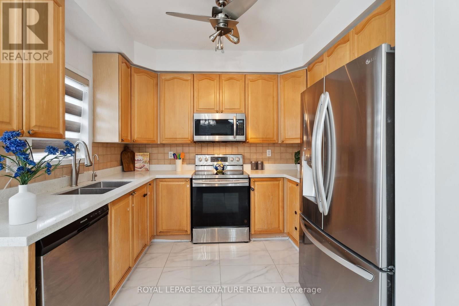 72 PENBRIDGE CIRCLE Image 12