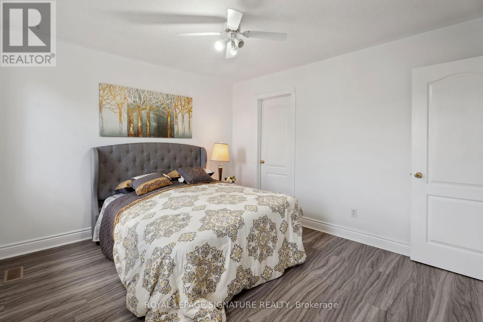 72 PENBRIDGE CIRCLE Image 25