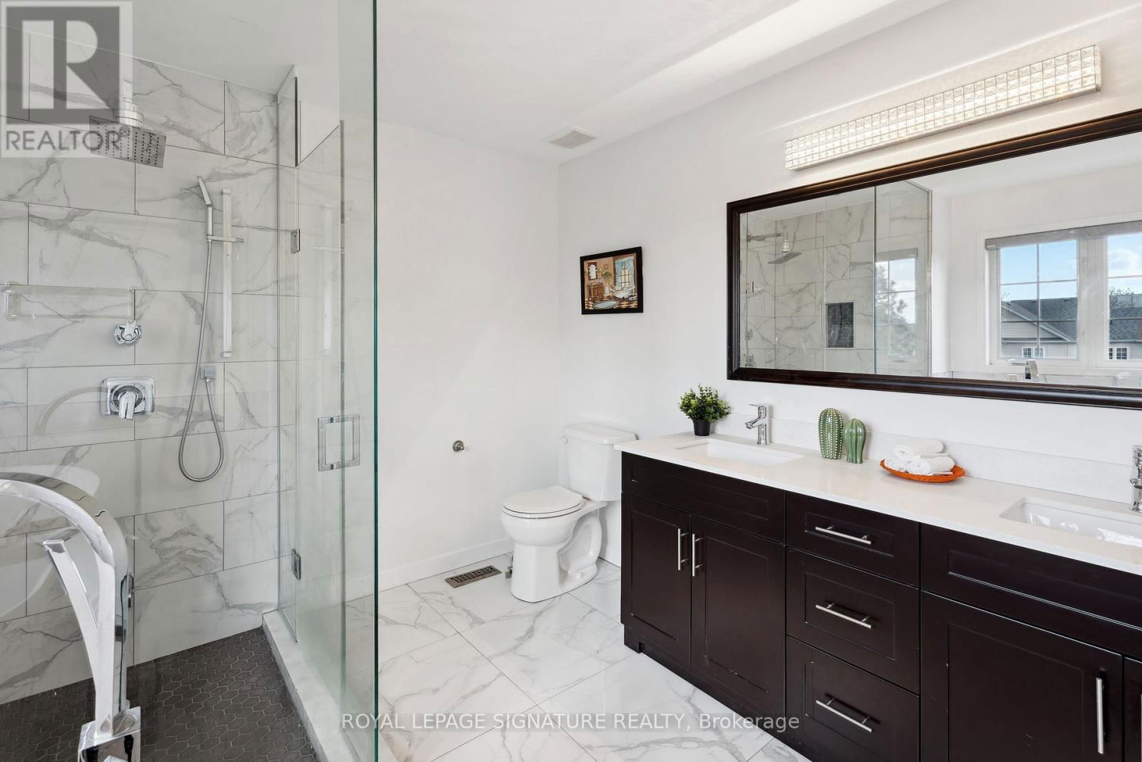 72 PENBRIDGE CIRCLE Image 35