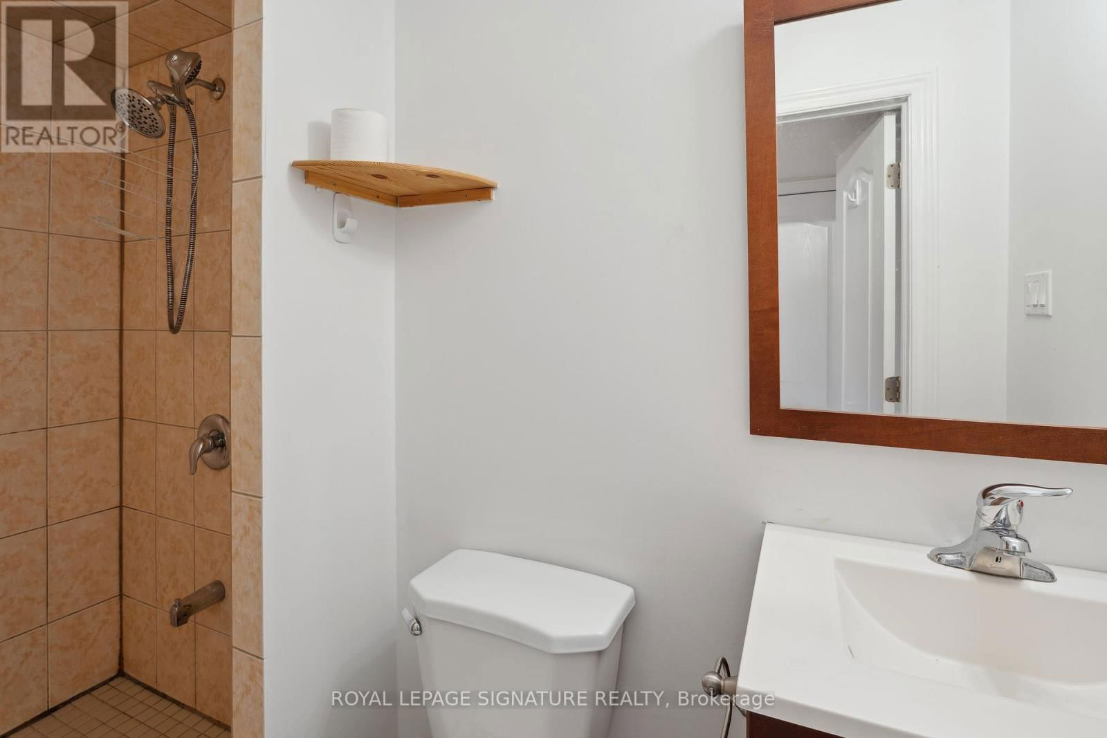 72 PENBRIDGE CIRCLE Image 41