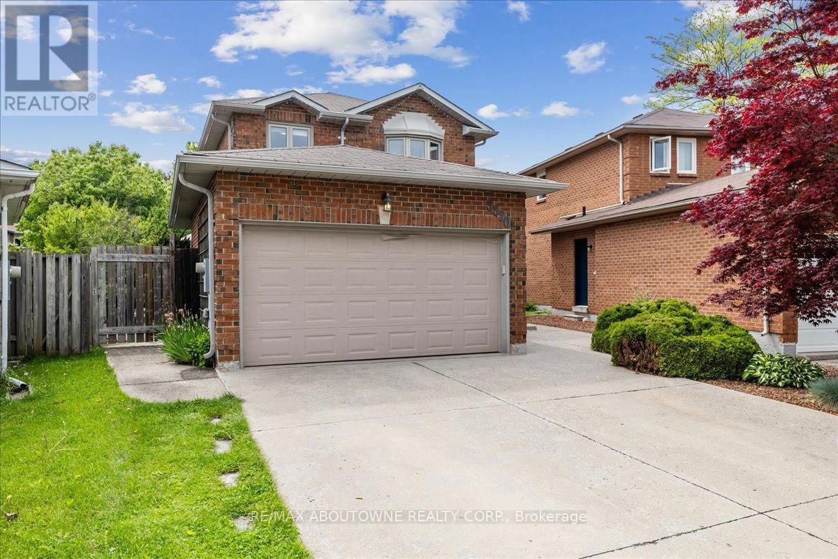 3350 COLUMBINE CRESCENT Image 2