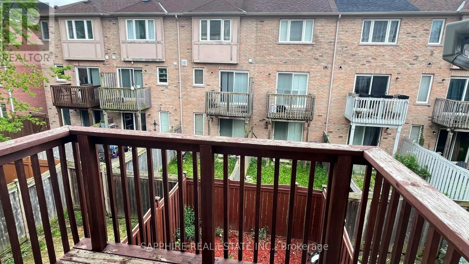 3255 REDPATH CIRCLE Image 23