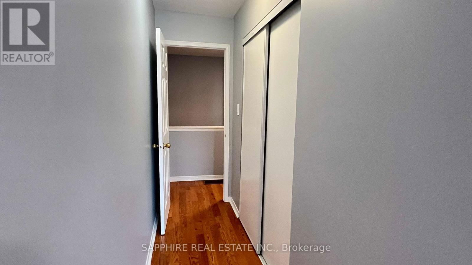 3255 REDPATH CIRCLE Image 31