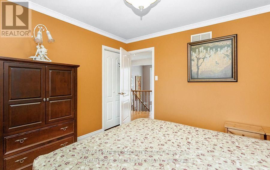 1714 GLOBE COURT Image 33