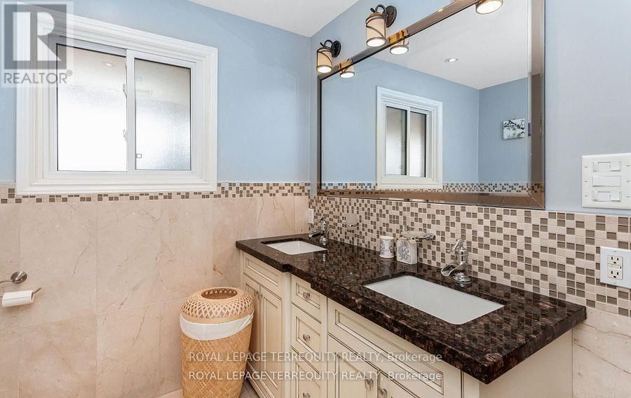 1714 GLOBE COURT Image 35