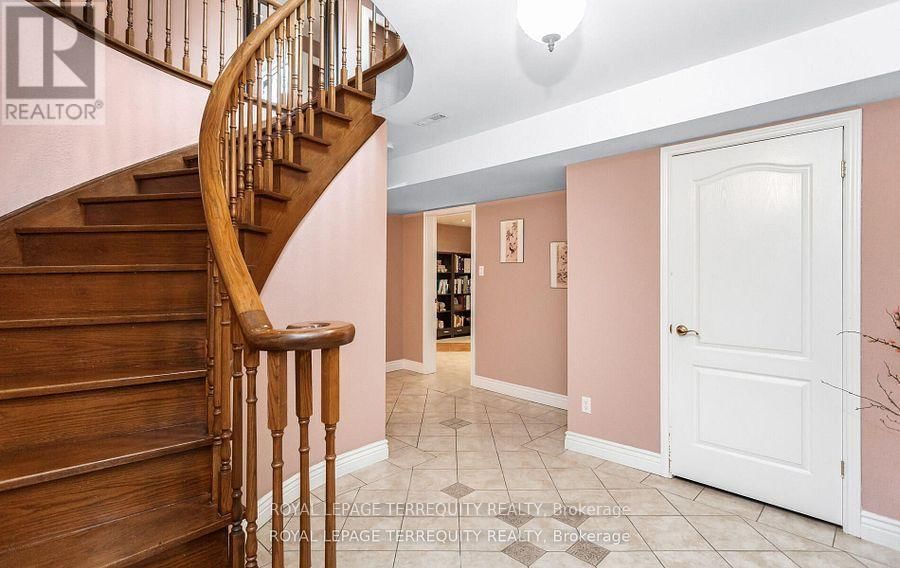 1714 GLOBE COURT Image 36
