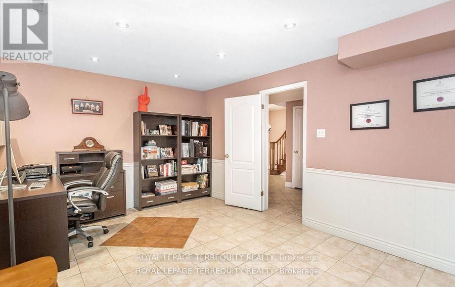 1714 GLOBE COURT Image 41