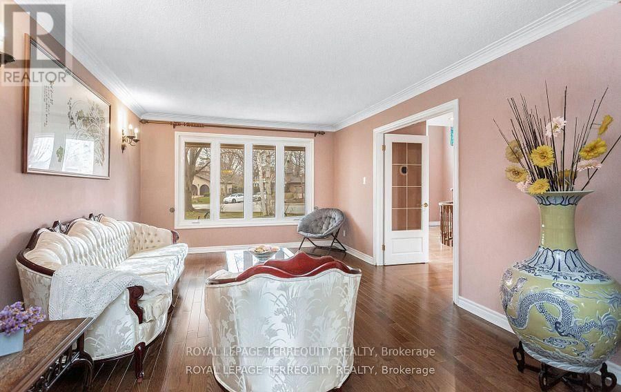 1714 GLOBE COURT Image 6