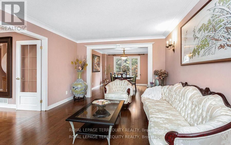 1714 GLOBE COURT Image 7