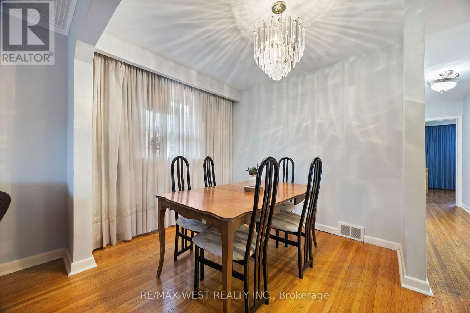 47 BRAWLEY AVENUE Image 13