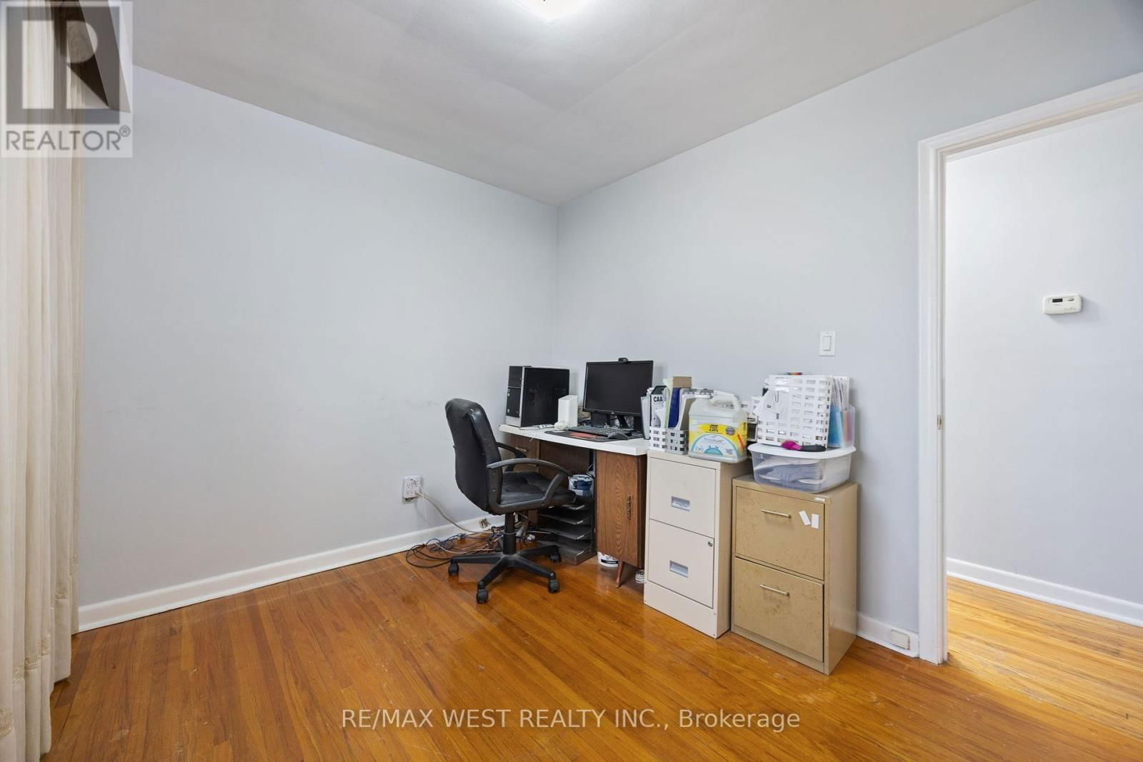 47 BRAWLEY AVENUE Image 19