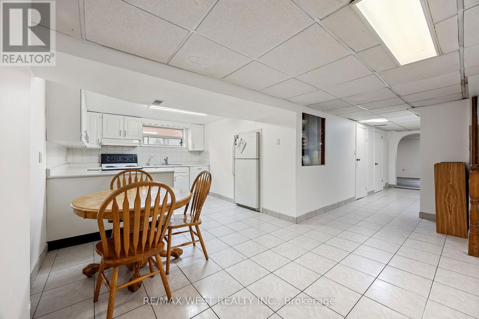47 BRAWLEY AVENUE Image 23