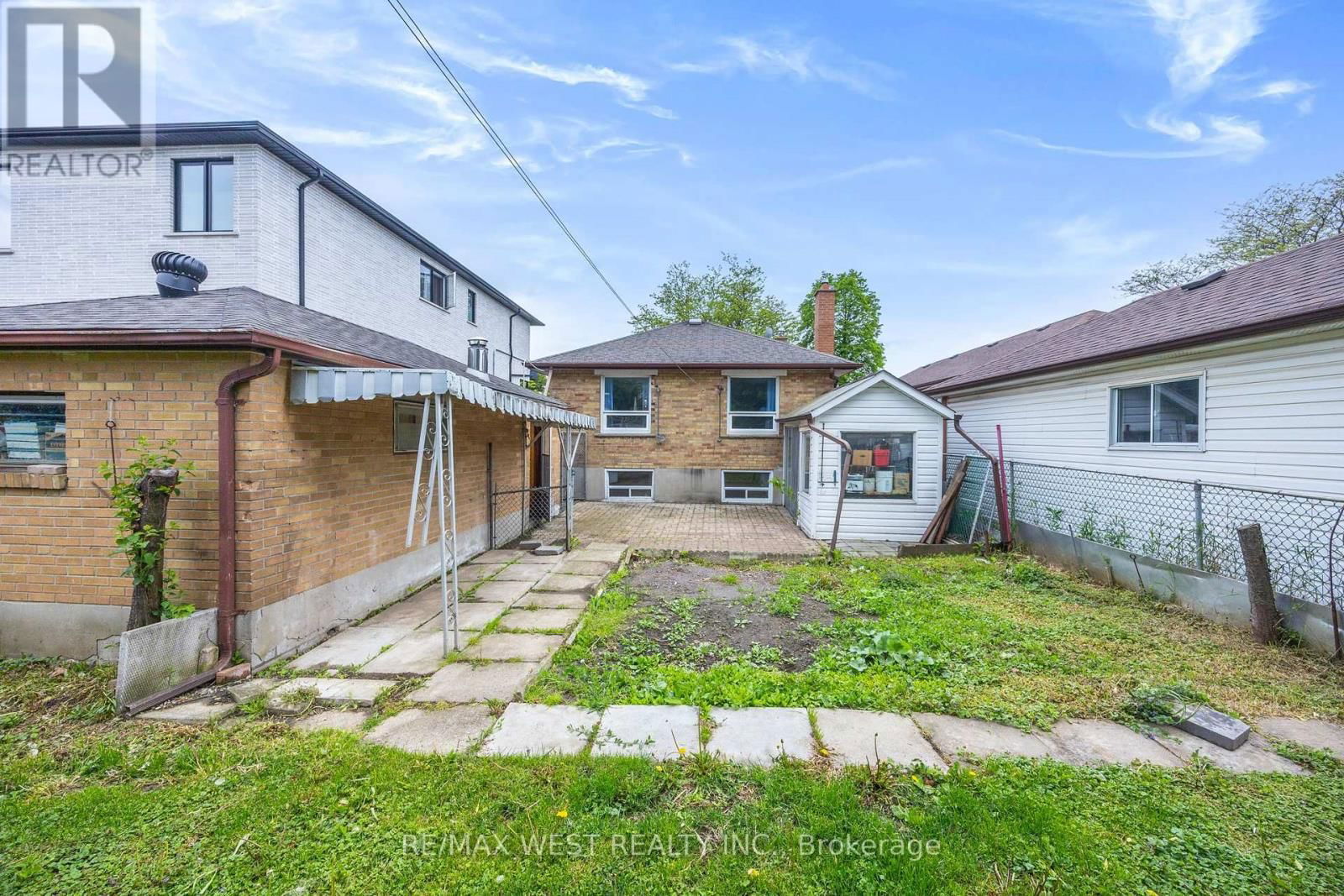 47 BRAWLEY AVENUE Image 35