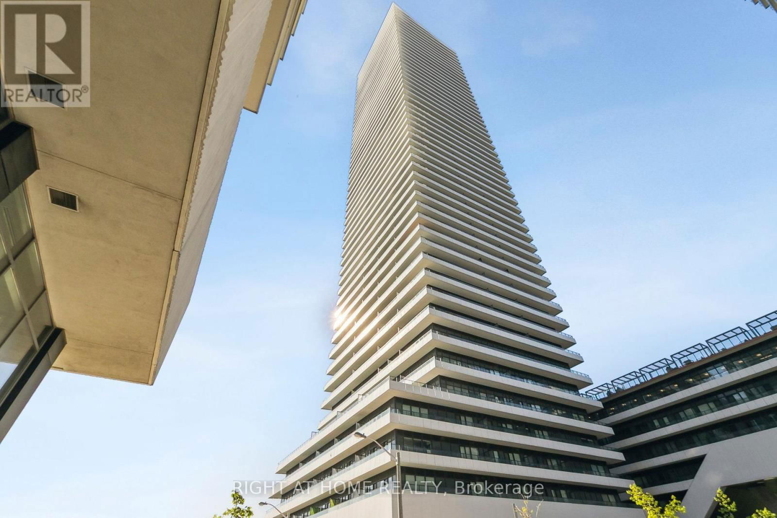 2206 - 20 SHORE BREEZE DRIVE Image 1