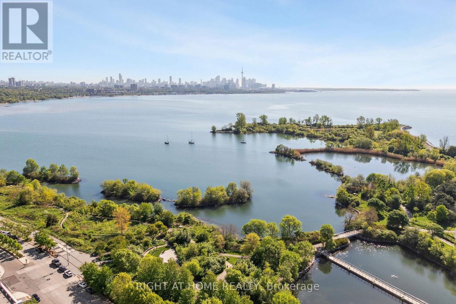 2206 - 20 SHORE BREEZE DRIVE Image 27