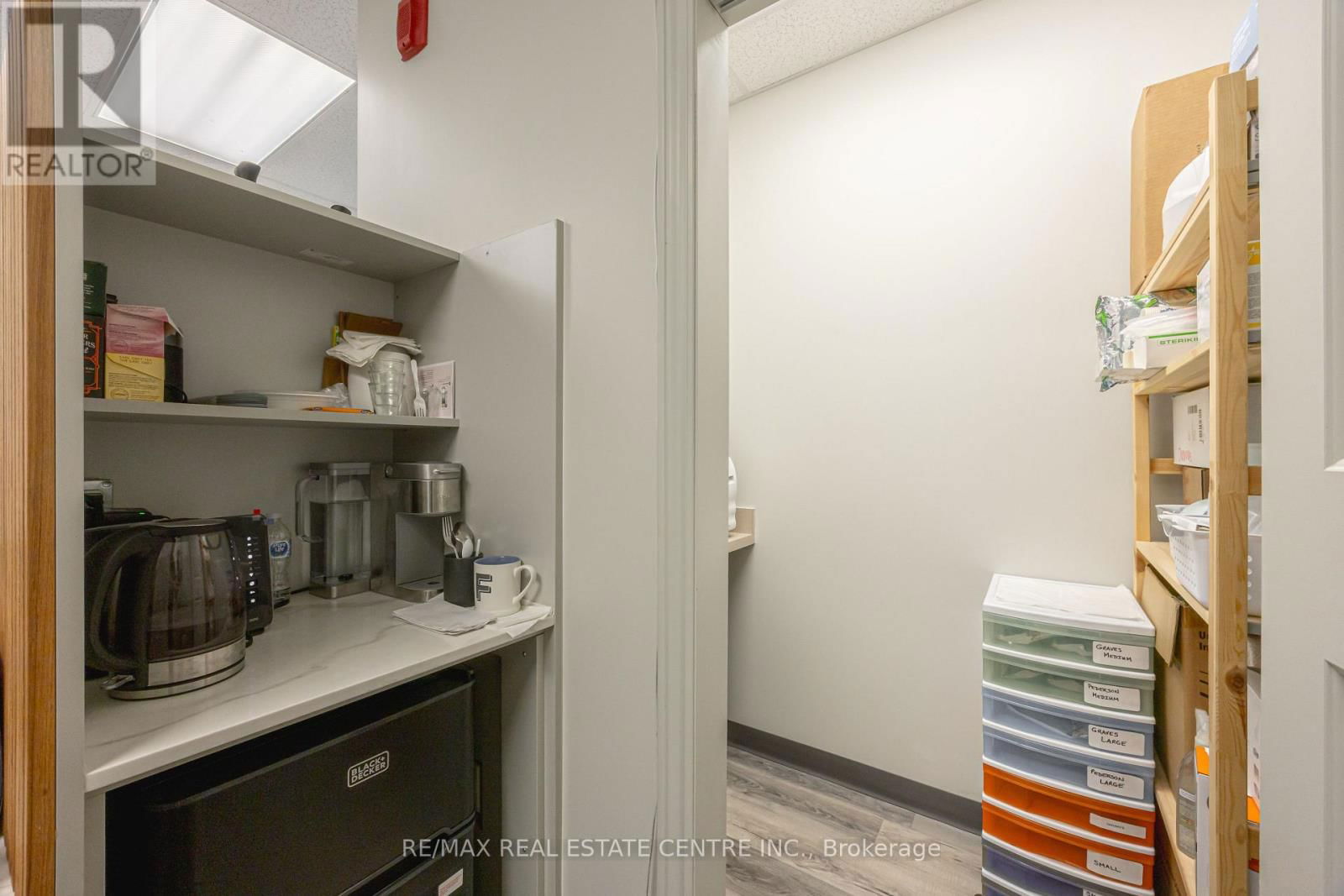 408 - 3075 HOSPITAL GATE Image 10