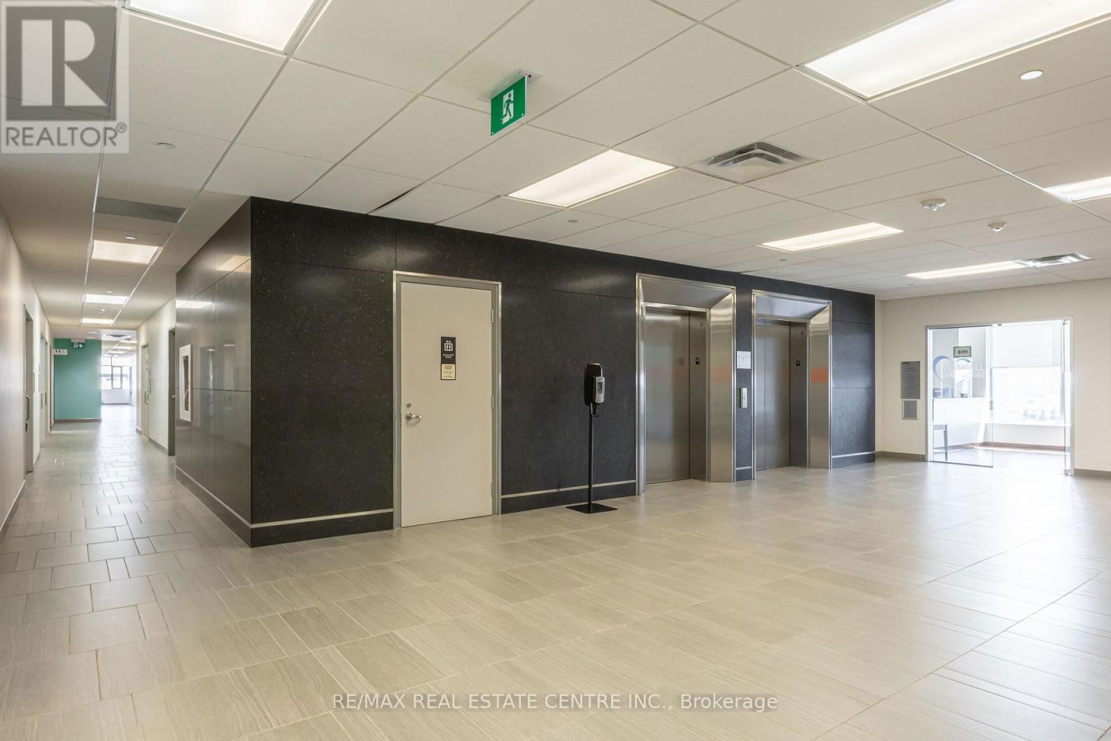 408 - 3075 HOSPITAL GATE Image 21