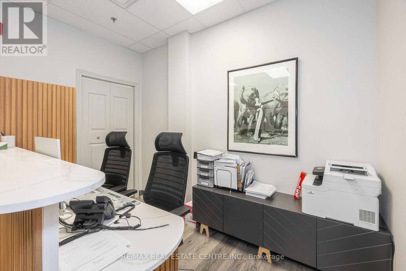 408 - 3075 HOSPITAL GATE Image 7