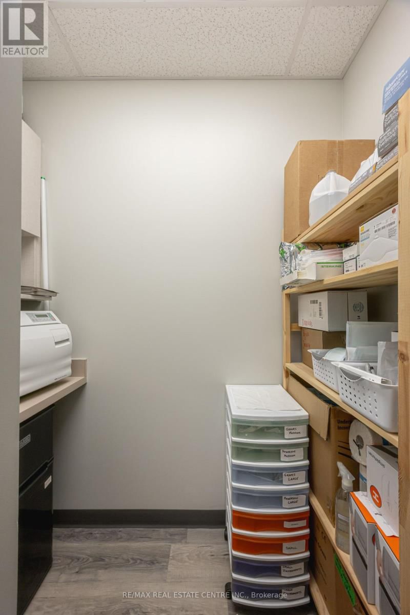 408 - 3075 HOSPITAL GATE Image 9