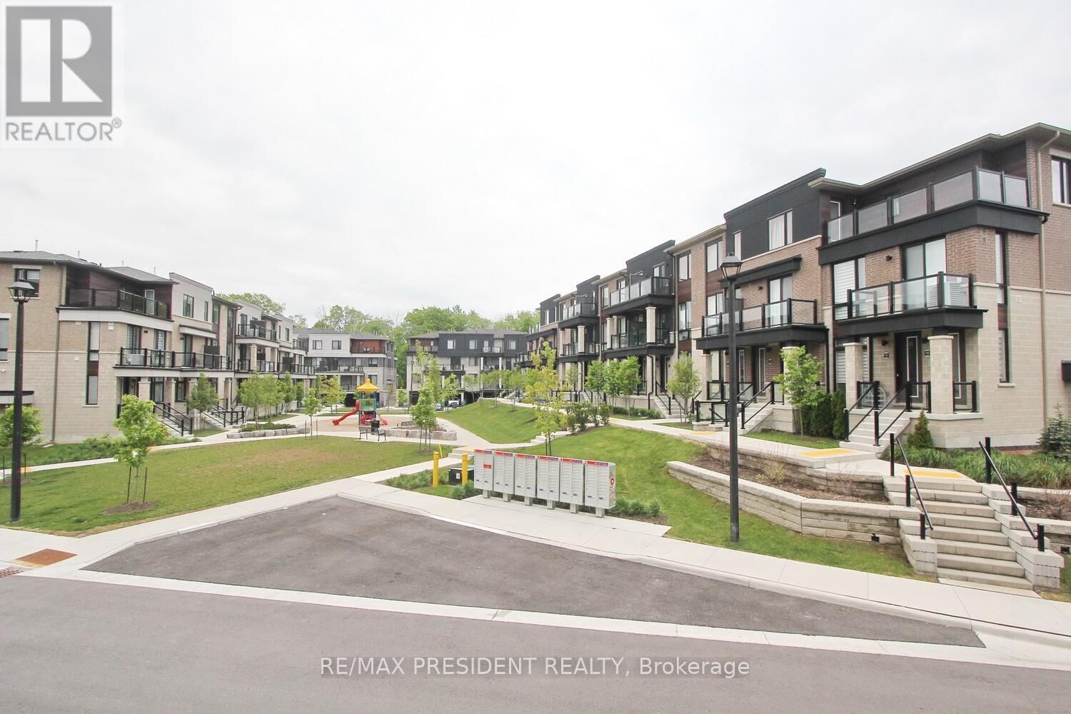 69 - 80 KNOTSBERRY CIRCLE Image 28