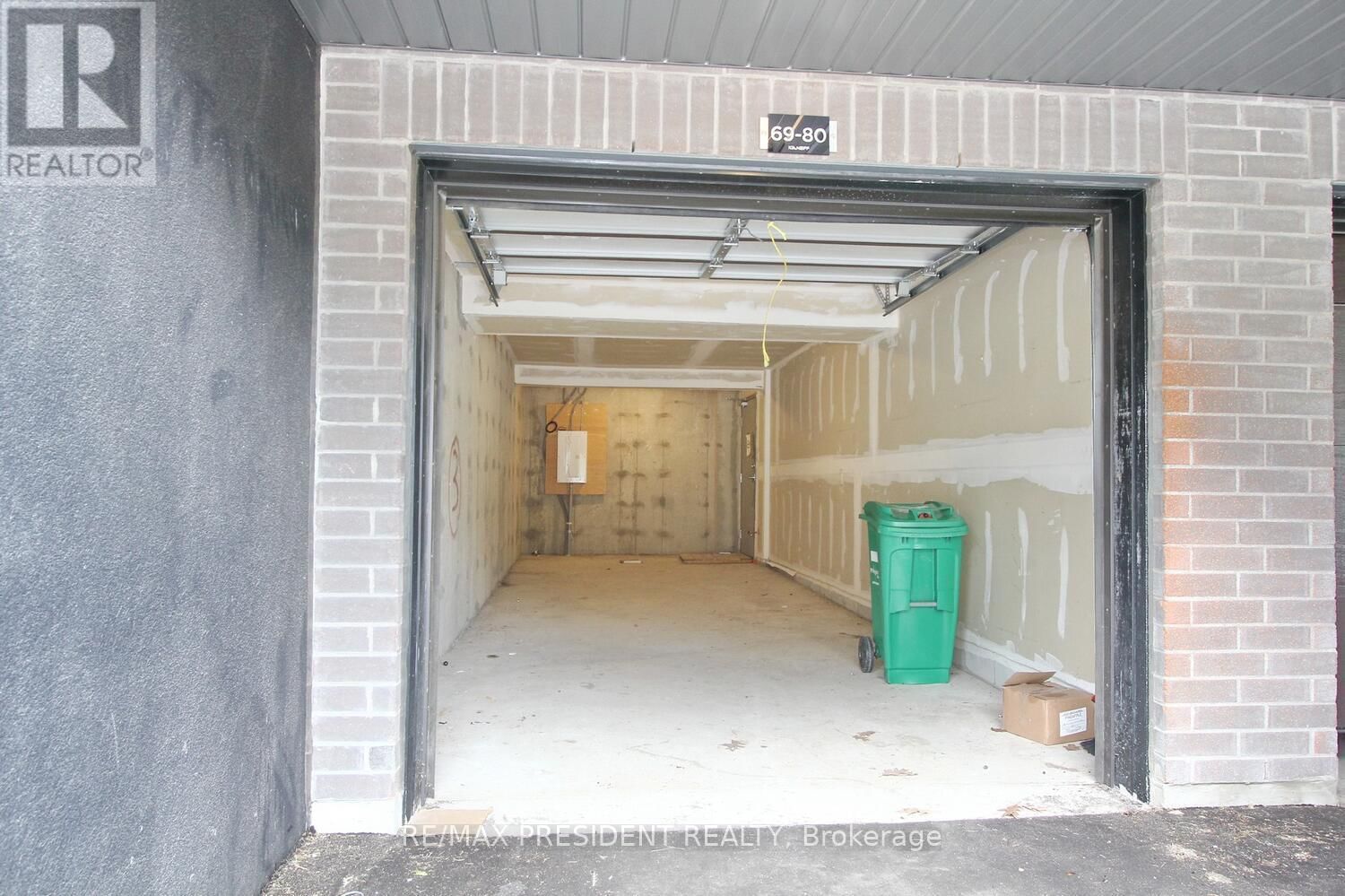 69 - 80 KNOTSBERRY CIRCLE Image 35