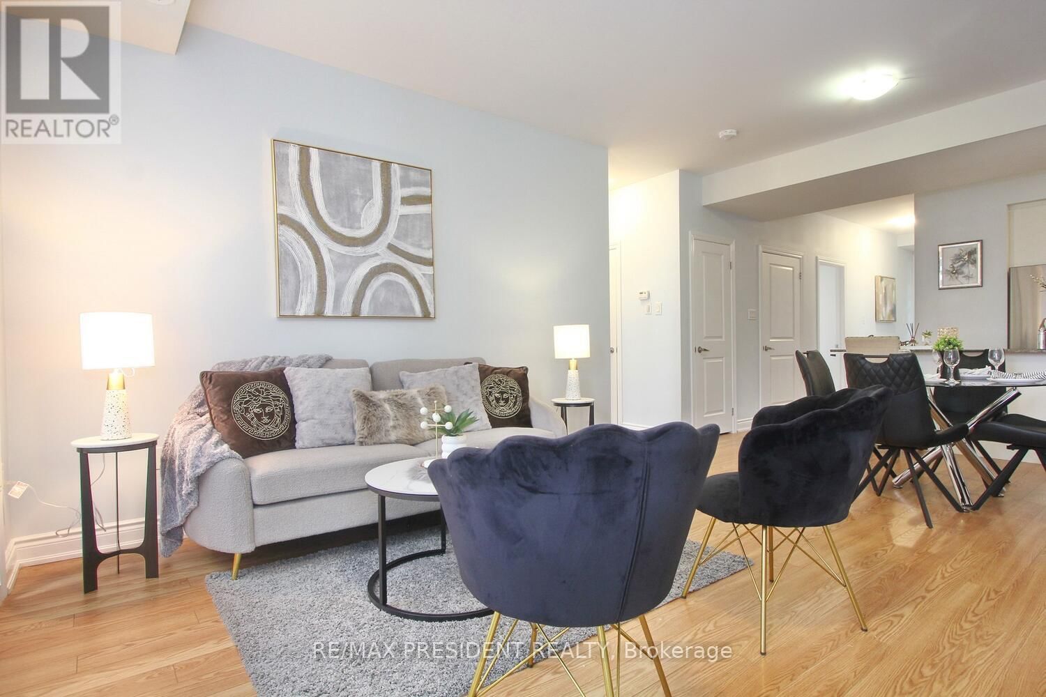 69 - 80 KNOTSBERRY CIRCLE Image 6