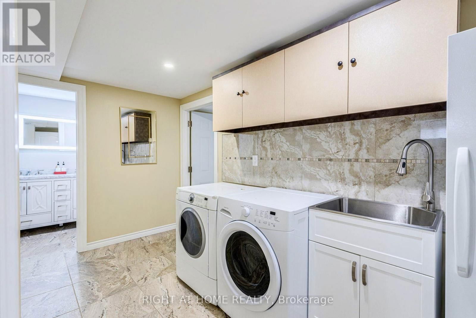 3273 GRASSFIRE CRESCENT Image 35