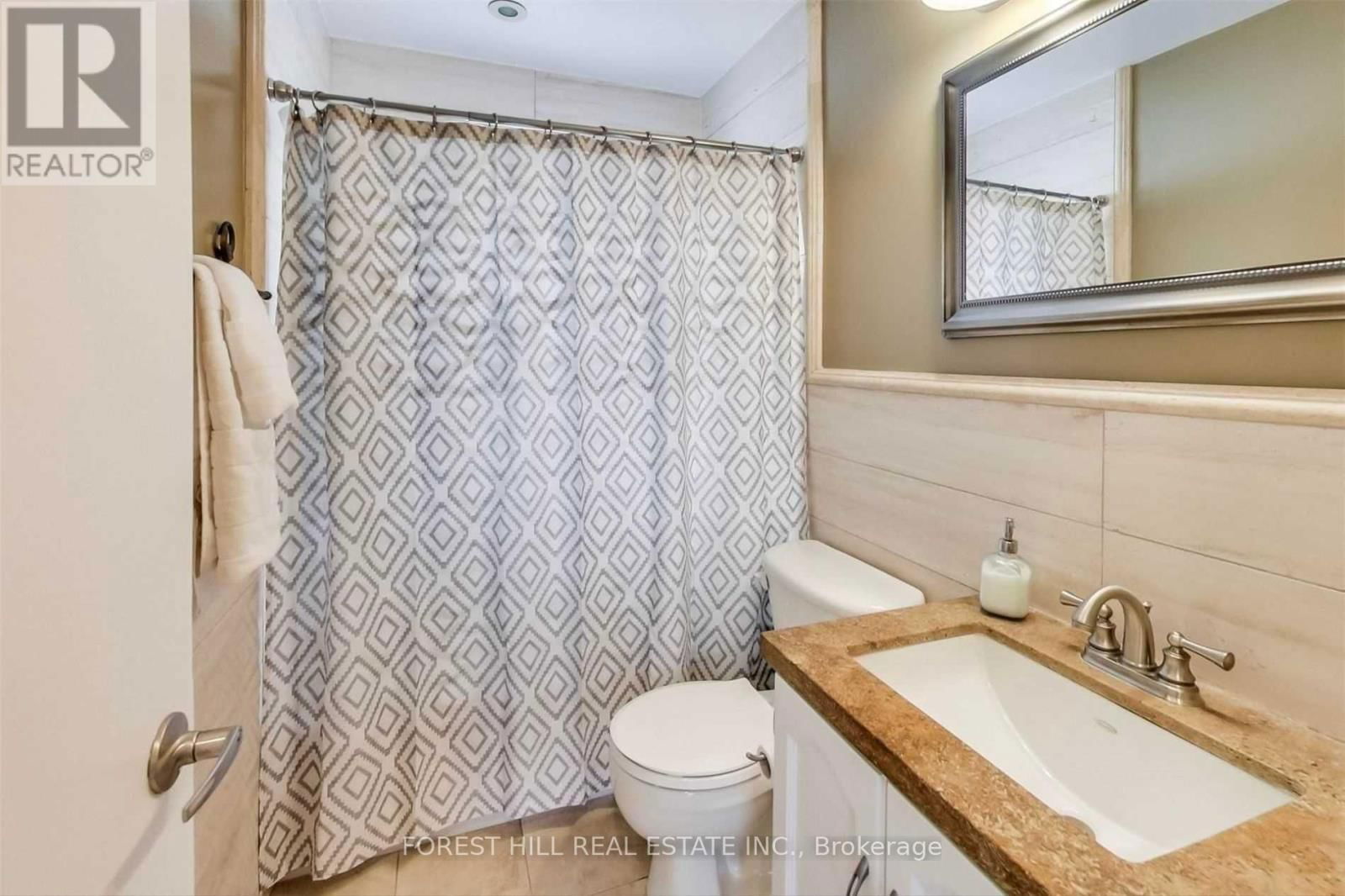 853 NINTH STREET Image 18