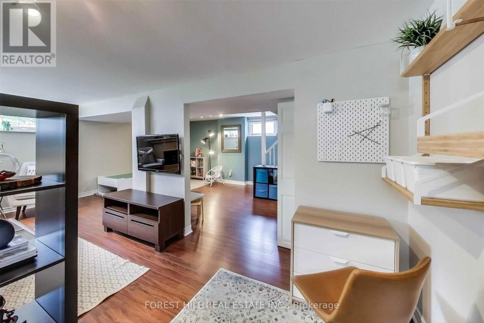 853 NINTH STREET Image 25