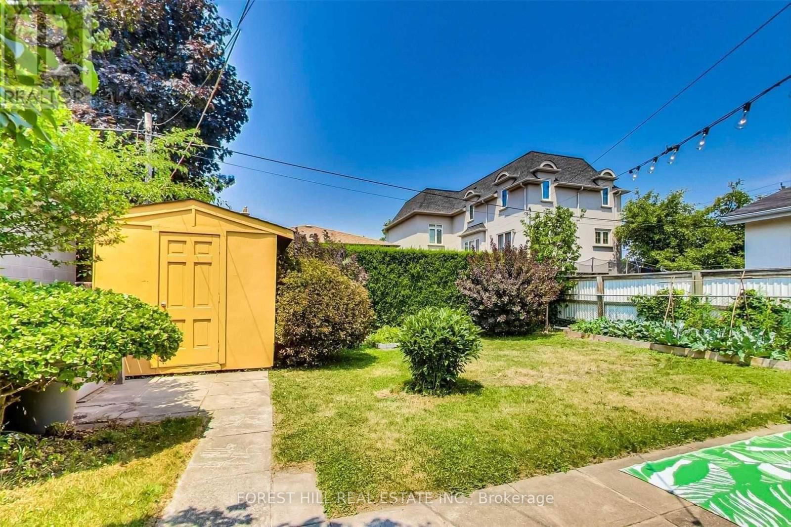 853 NINTH STREET Image 36