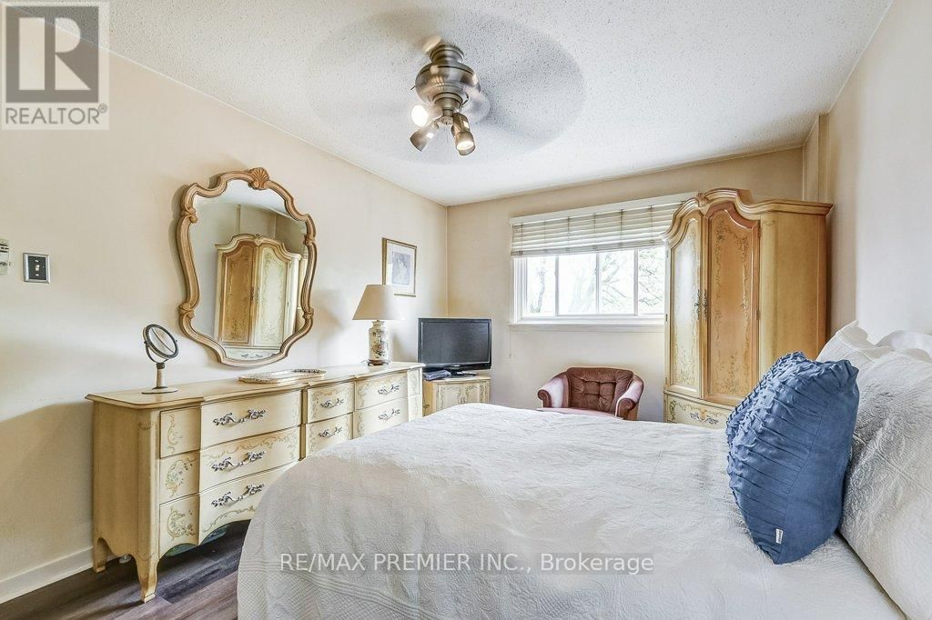 81 - 2670 BATTLEFORD ROAD Image 18
