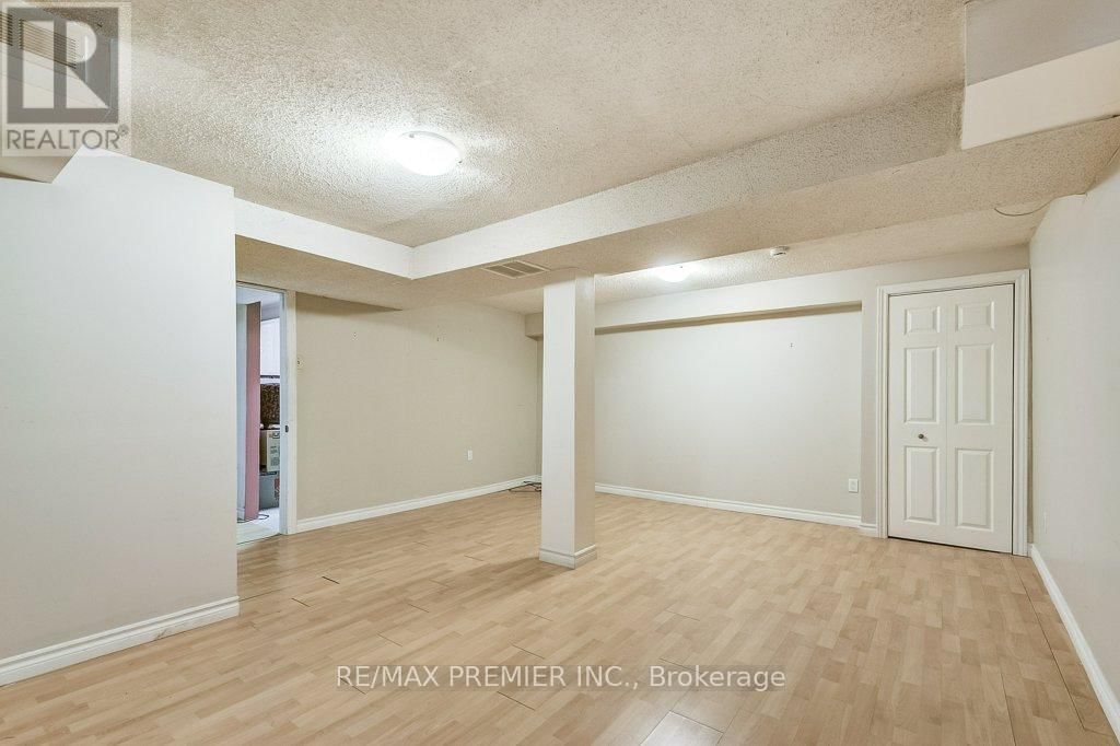 81 - 2670 BATTLEFORD ROAD Image 31