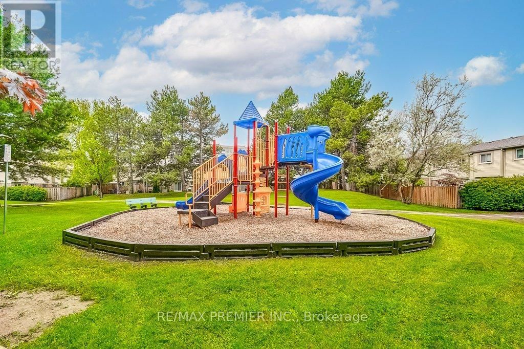 81 - 2670 BATTLEFORD ROAD Image 36