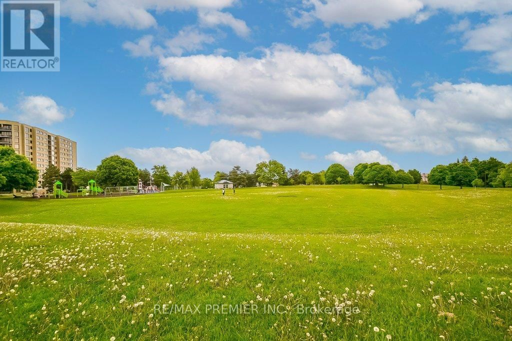 81 - 2670 BATTLEFORD ROAD Image 37