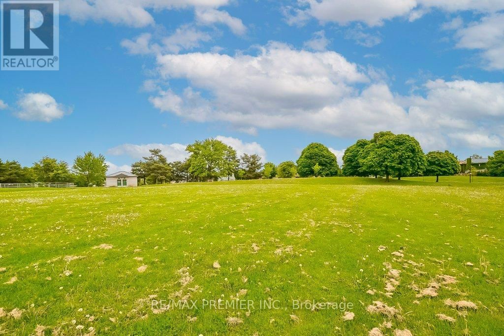 81 - 2670 BATTLEFORD ROAD Image 41