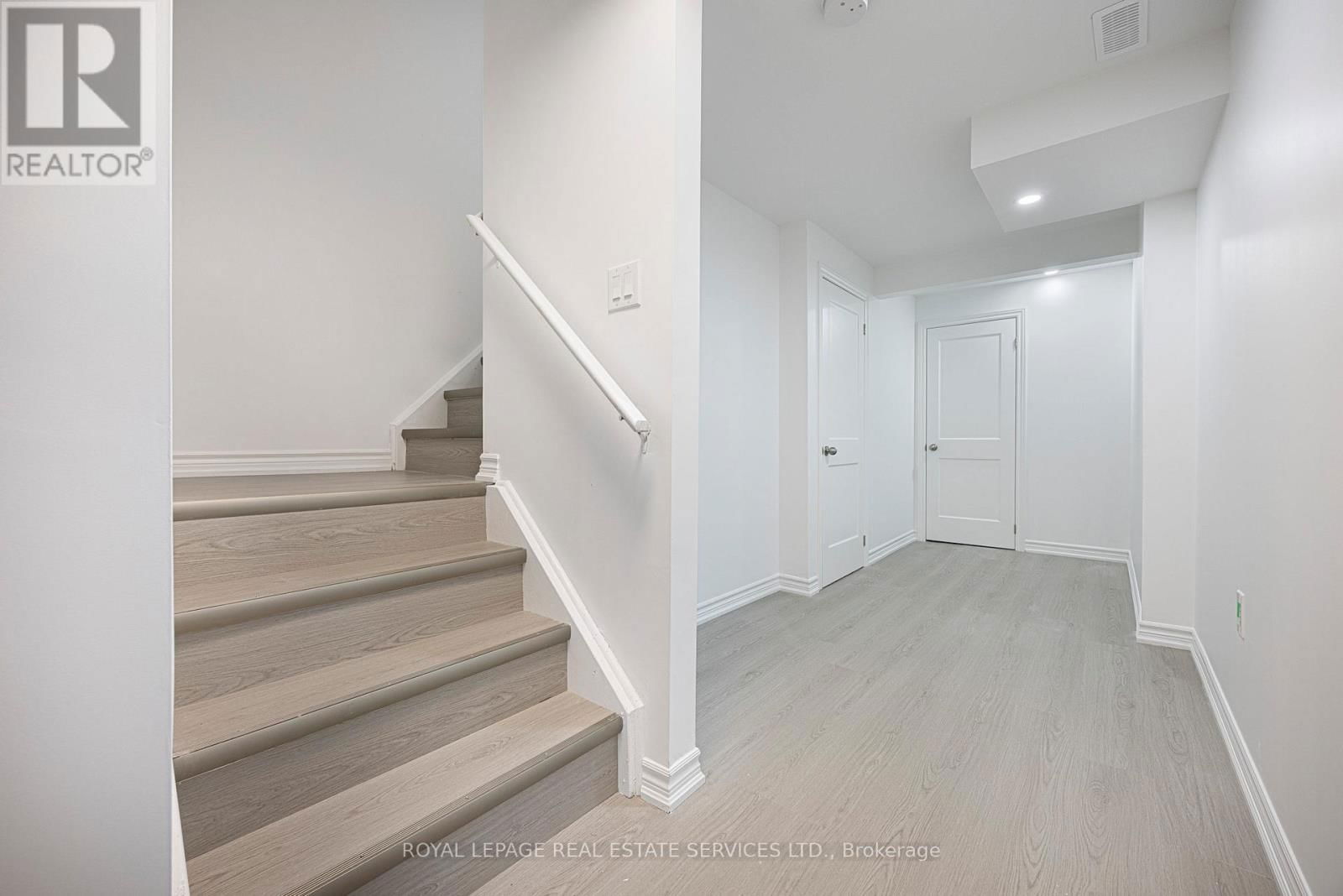 1605 COPELAND CIRCLE Image 24