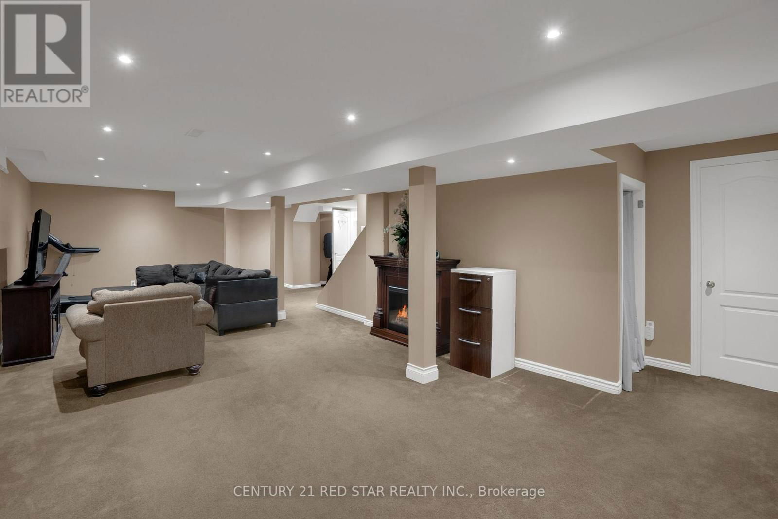 15247 ARGYLL ROAD Image 33