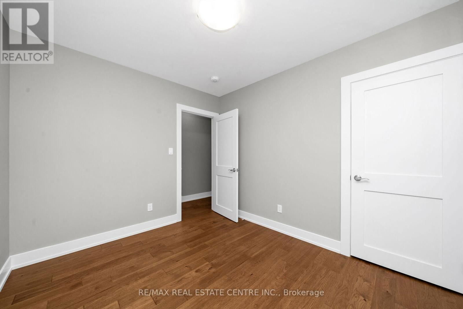 46 MOULTREY CRESCENT Image 21