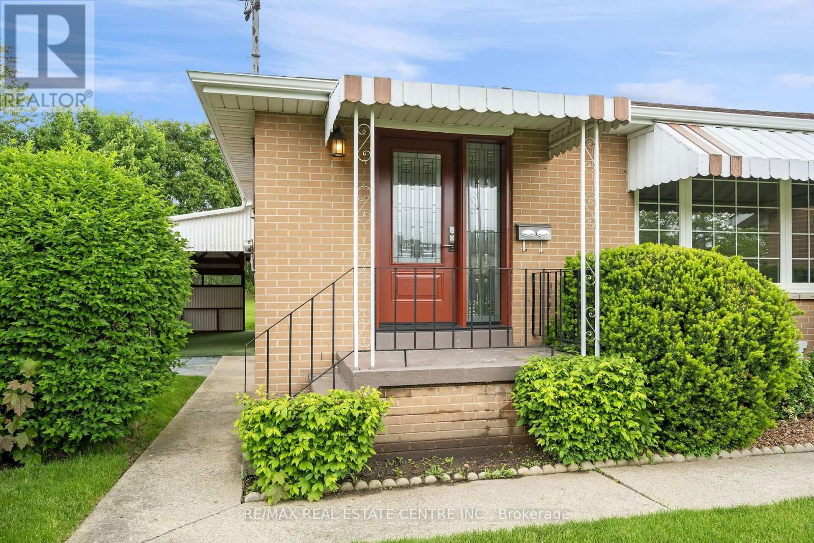 46 MOULTREY CRESCENT Image 3