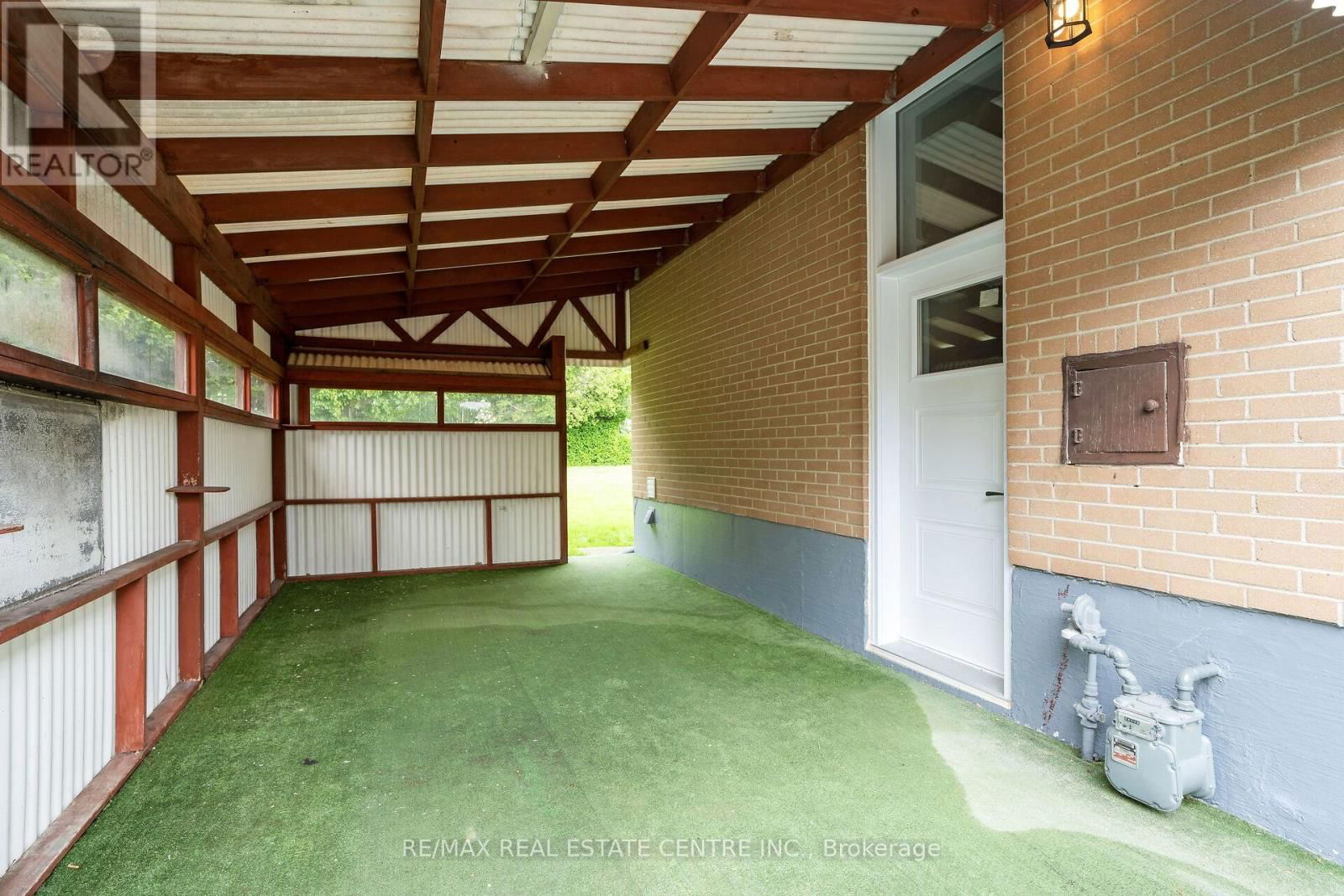 46 MOULTREY CRESCENT Image 32