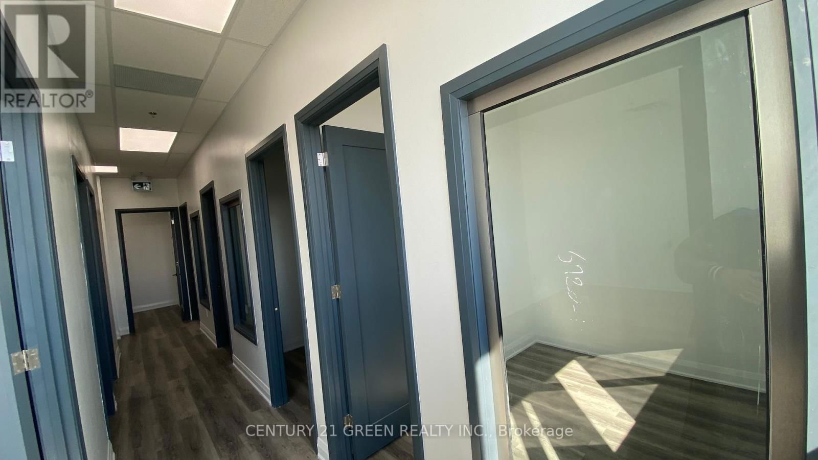 20 - 10 LIGHTBEAM TERRACE Image 12