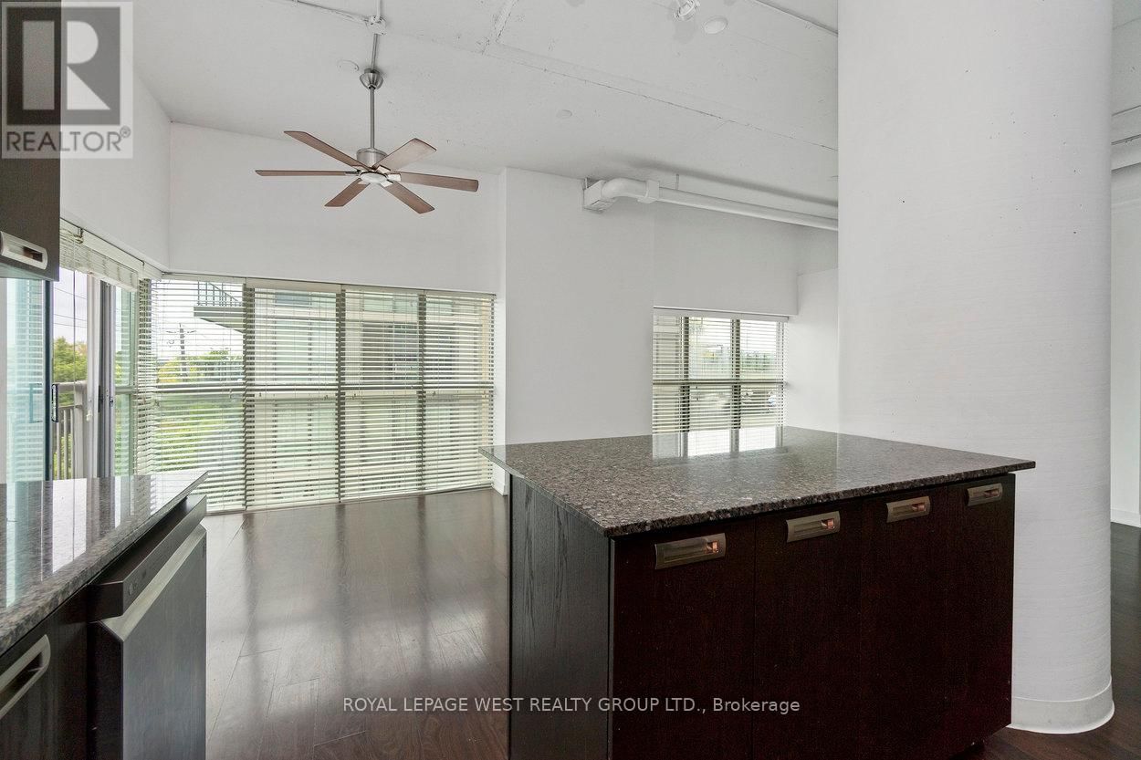 309 - 2 FIELDWAY ROAD Image 10