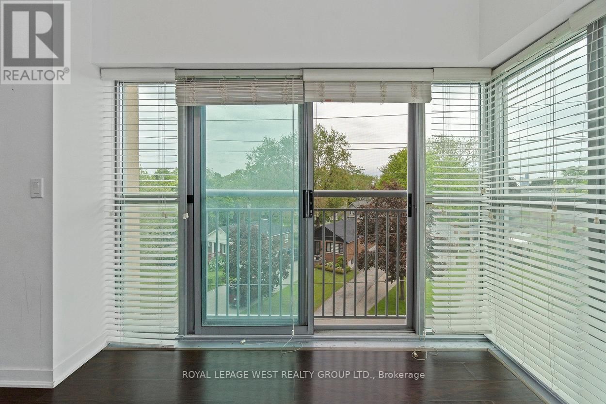 309 - 2 FIELDWAY ROAD Image 14