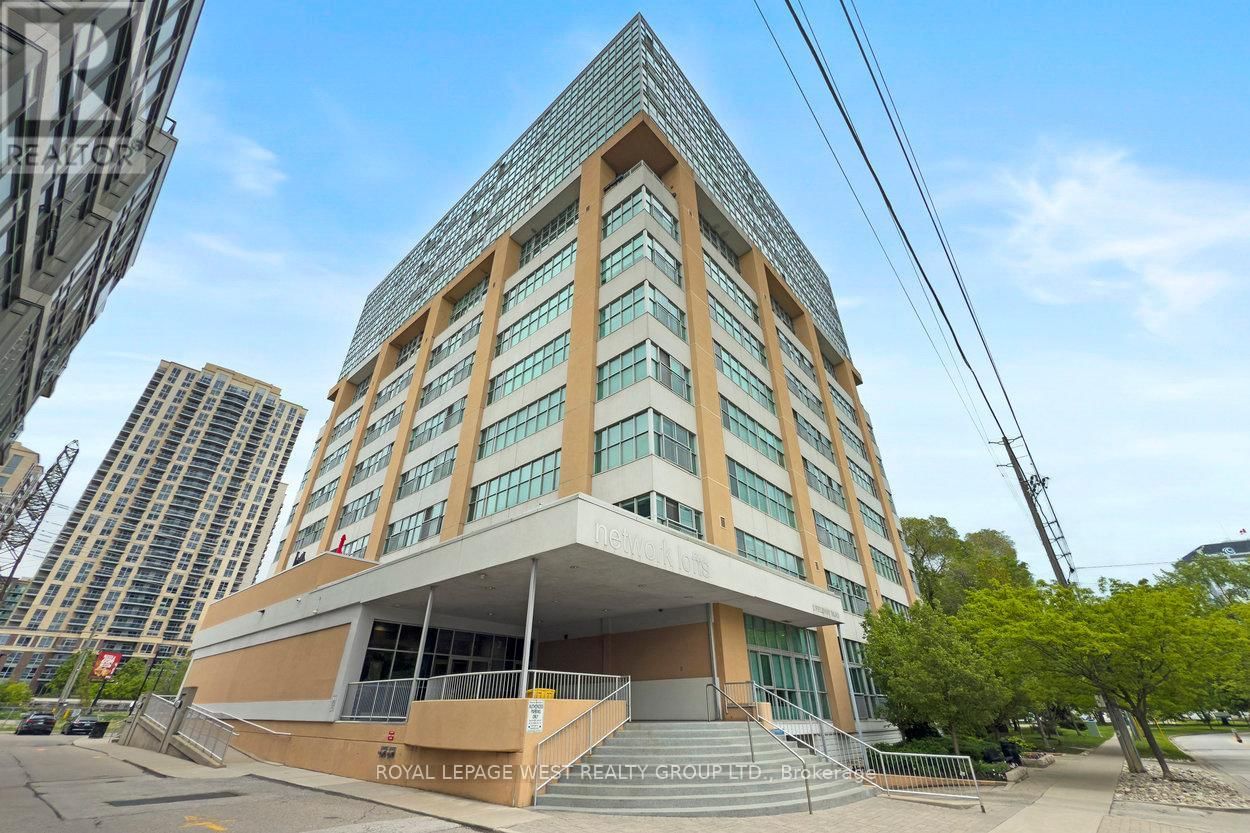 309 - 2 FIELDWAY ROAD Image 35