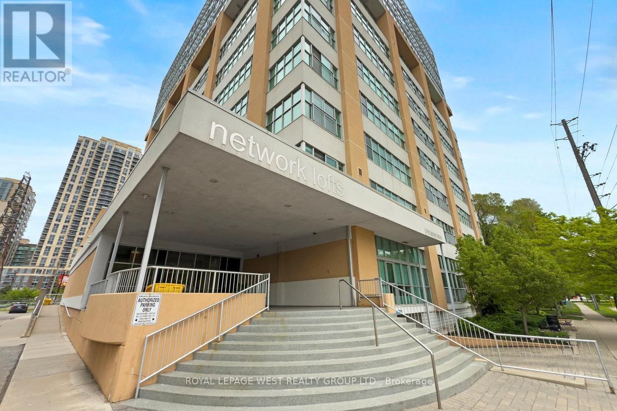 309 - 2 FIELDWAY ROAD Image 36