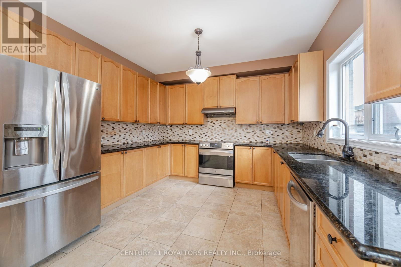 67 SAINT HUBERT DRIVE Image 13