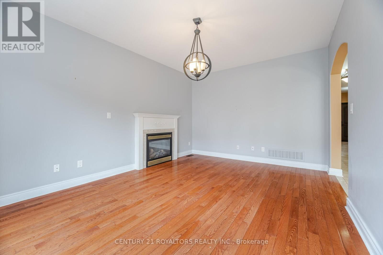 67 SAINT HUBERT DRIVE Image 18