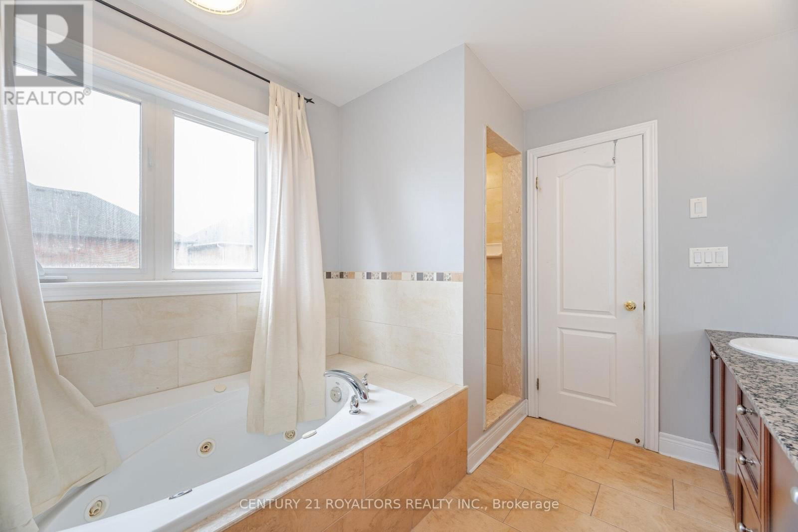67 SAINT HUBERT DRIVE Image 28