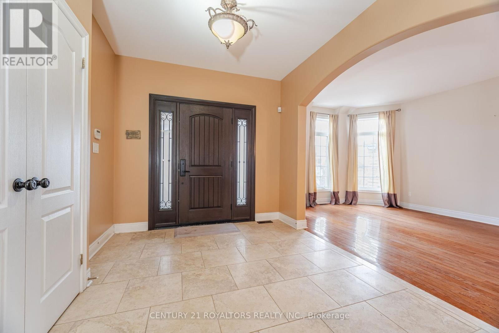 67 SAINT HUBERT DRIVE Image 4
